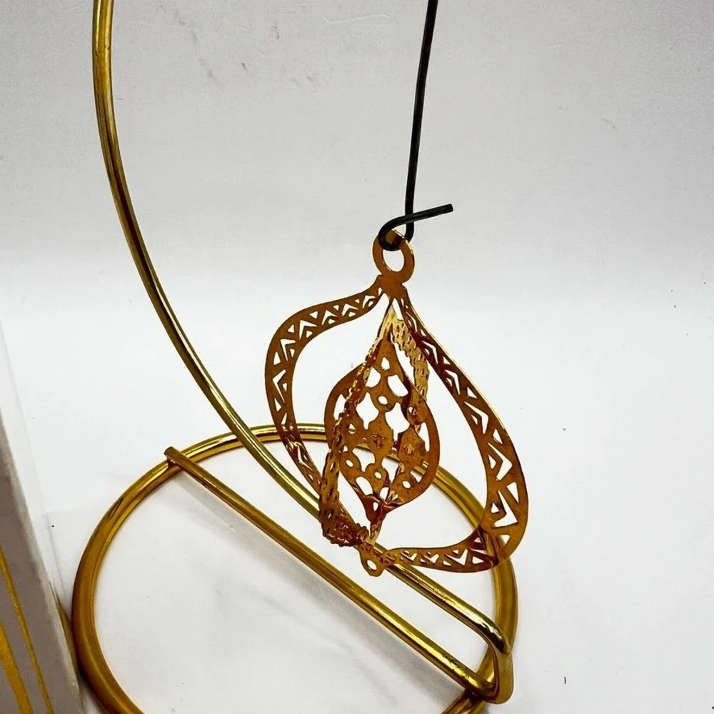Vtg Tammy Trims Christmas Ornament Mistletoe 24K gold trim # T1012-C
